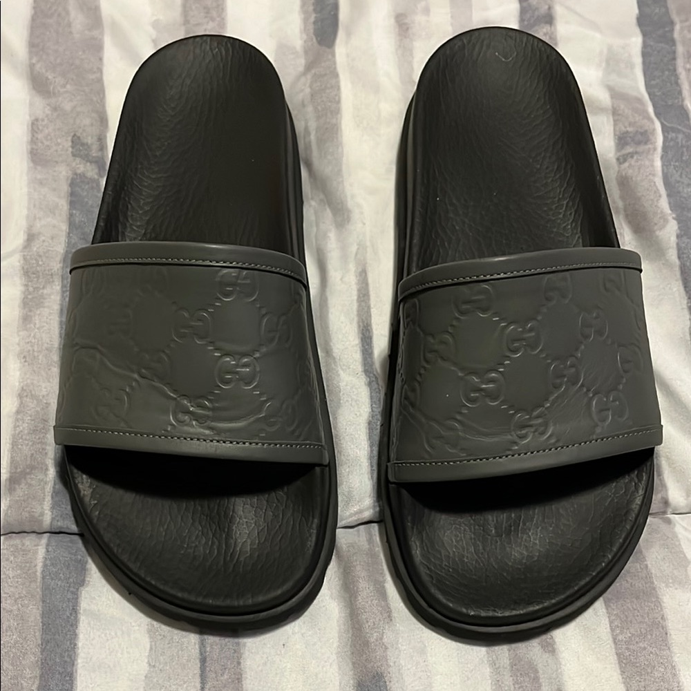 Gucci Gray Slide Sandals. Size 9. Original box/dust bags included